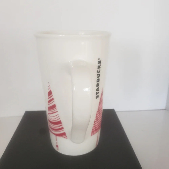 Starbucks  18 oz Tall Christmas Holiday Coffee Mug. - Picture 4 of 8